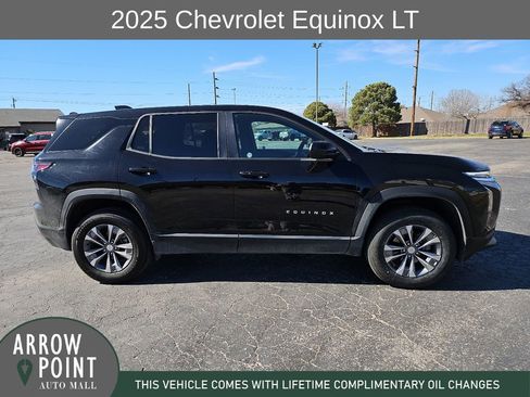 Used 2025 Chevrolet Equinox LT image 13