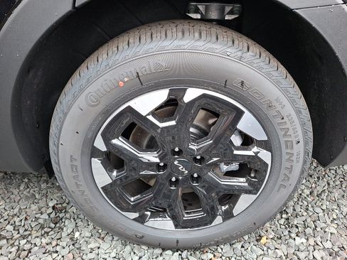 New 2026 Kia Sorento S FWD image 4
