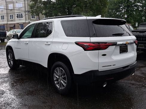 Used 2023 Chevrolet Traverse LT AWD/4WD image 6