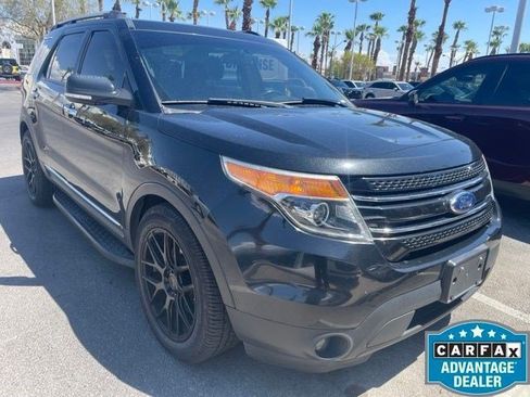 Used 2014 Ford Explorer Limited w/ Equipment Group 301A FWD image 2
