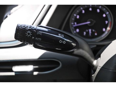 Used 2023 Hyundai Sonata SE FWD image 17