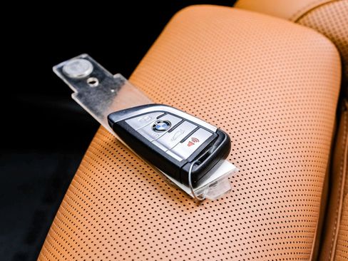 Used 2023 BMW X5 sDrive40i image 64