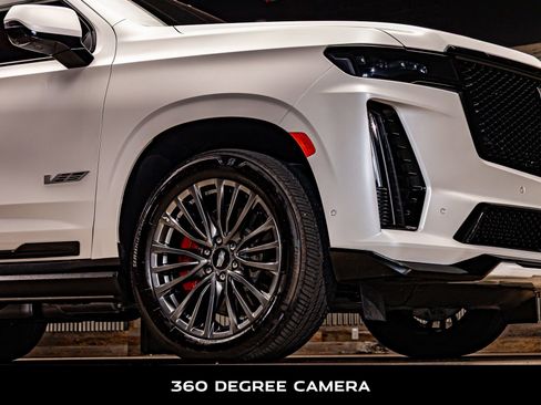 Used 2023 Cadillac Escalade V image 11