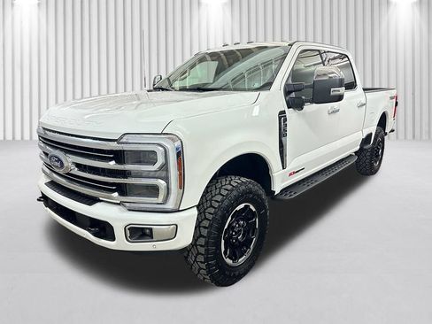 New 2026 Ford F350 Platinum w/ Platinum Plus Package AWD/4WD image 2