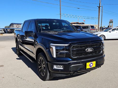 Used 2024 Ford F150 Lariat w/ FX4 Off-Road Package image 7