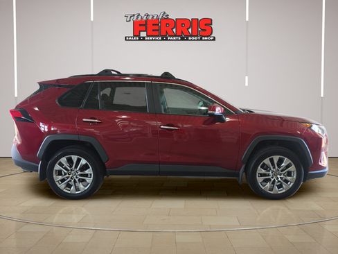 Used 2021 Toyota RAV4 Limited AWD/4WD image 6