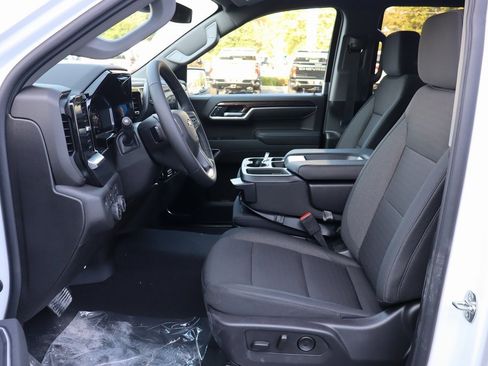 New 2026 Chevrolet Silverado 1500 LT w/ Convenience Package II image 3