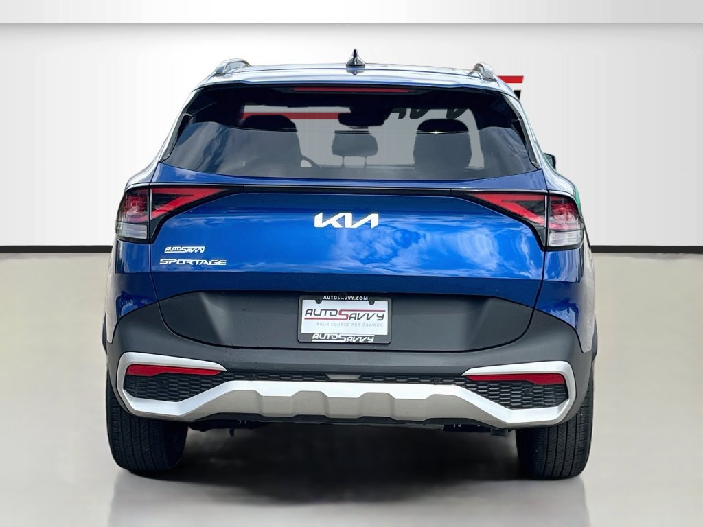 Used 2025 Kia Sportage EX w/ Premium Package FWD image 6