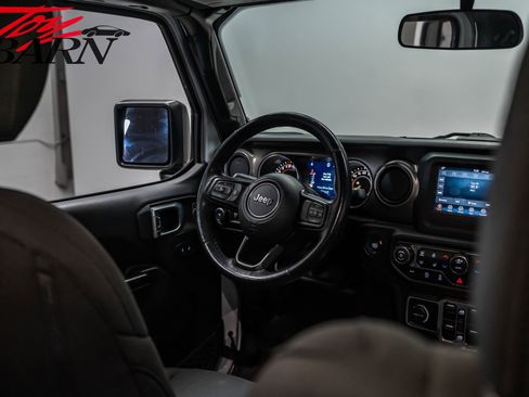 Used 2019 Jeep Wrangler Unlimited Sport S image 45