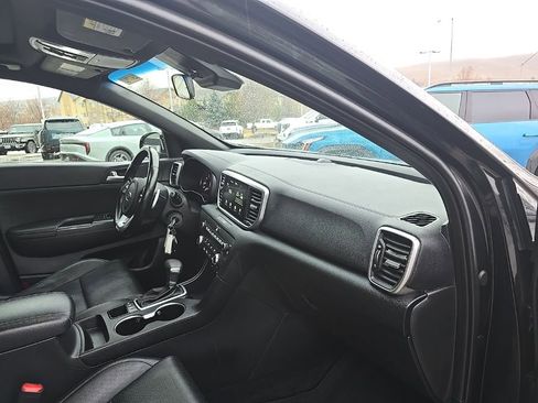 Used 2020 Kia Sportage S w/ S Sunroof Package image 7
