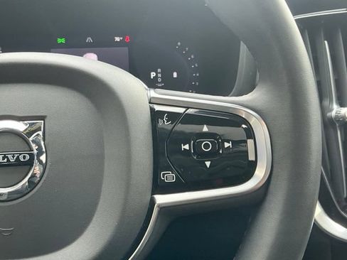 Certified 2024 Volvo S60 B5 Plus w/ Climate Package FWD image 18