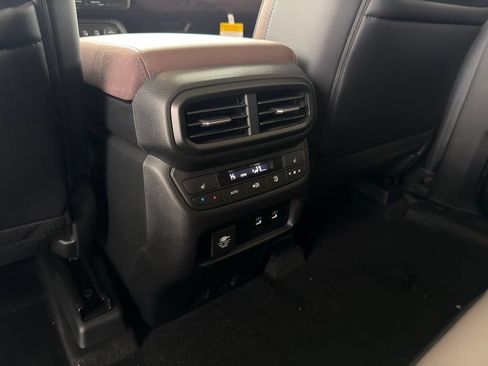Used 2026 Honda Pilot Elite image 38