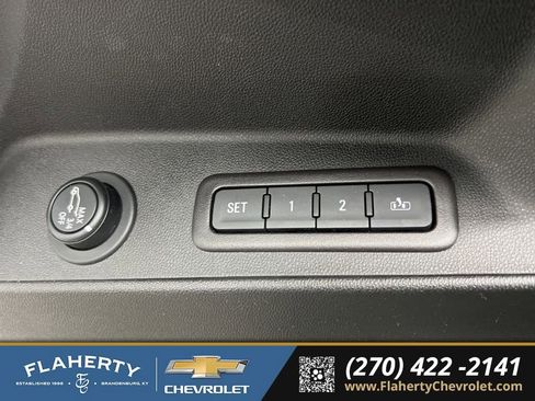 Used 2019 Chevrolet Equinox Premier image 24