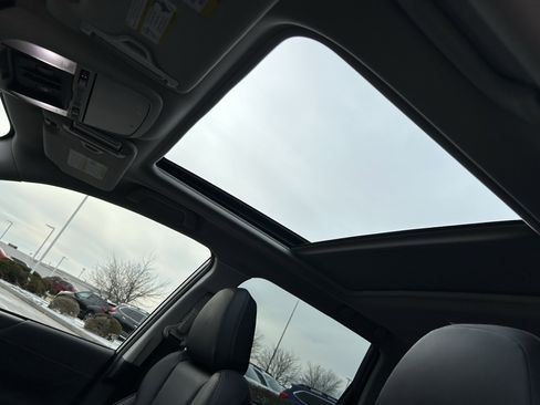 Used 2022 Subaru Forester Limited image 25