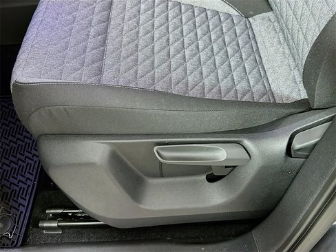 New 2026 Volkswagen Tiguan S image 9