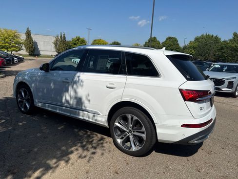 Used 2022 Audi Q7 3.0T Premium Plus AWD/4WD image 3