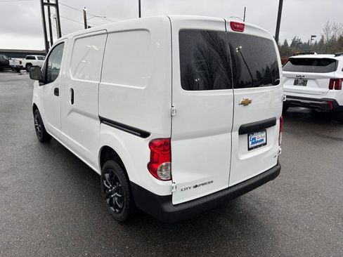 Used 2015 Chevrolet City Express LS image 7
