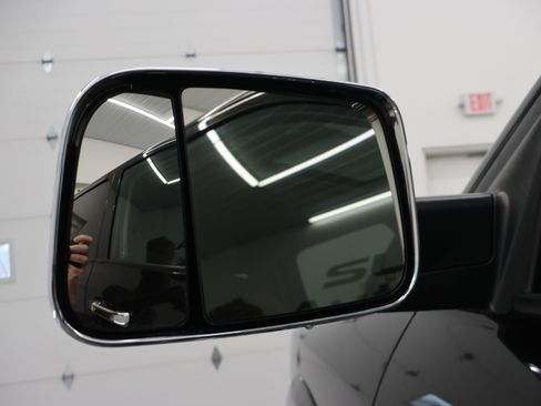 Used 2016 RAM 3500 Laramie AWD/4WD image 41