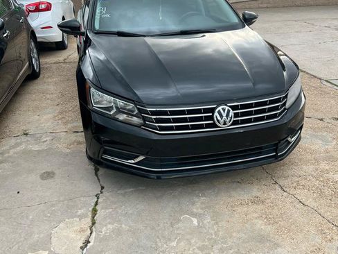 Used 2016 Volkswagen Passat 1.8T S FWD image 2