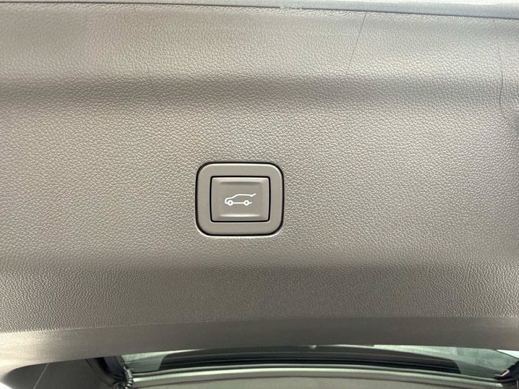 New 2026 Cadillac Escalade Platinum Sport AWD/4WD image 12