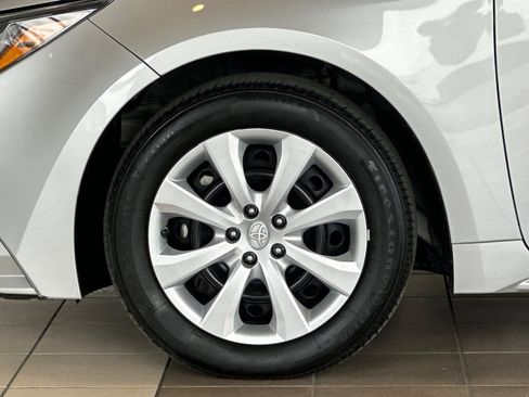 Certified 2023 Toyota Corolla LE image 25