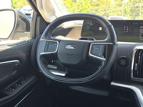 Used 2025 Ford Expedition Max Platinum AWD/4WD image 42