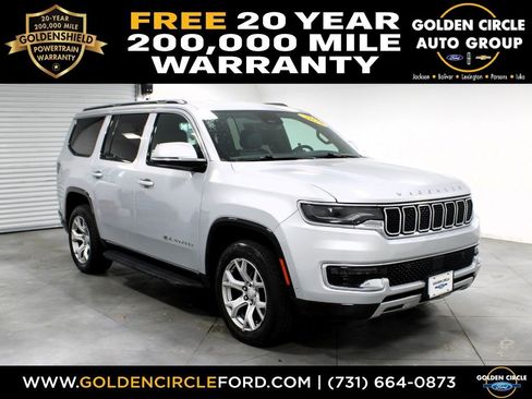 Used 2022 Jeep Wagoneer Series II image 1