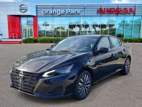 New 2026 Nissan Altima 2.5 SV AWD/4WD image 4