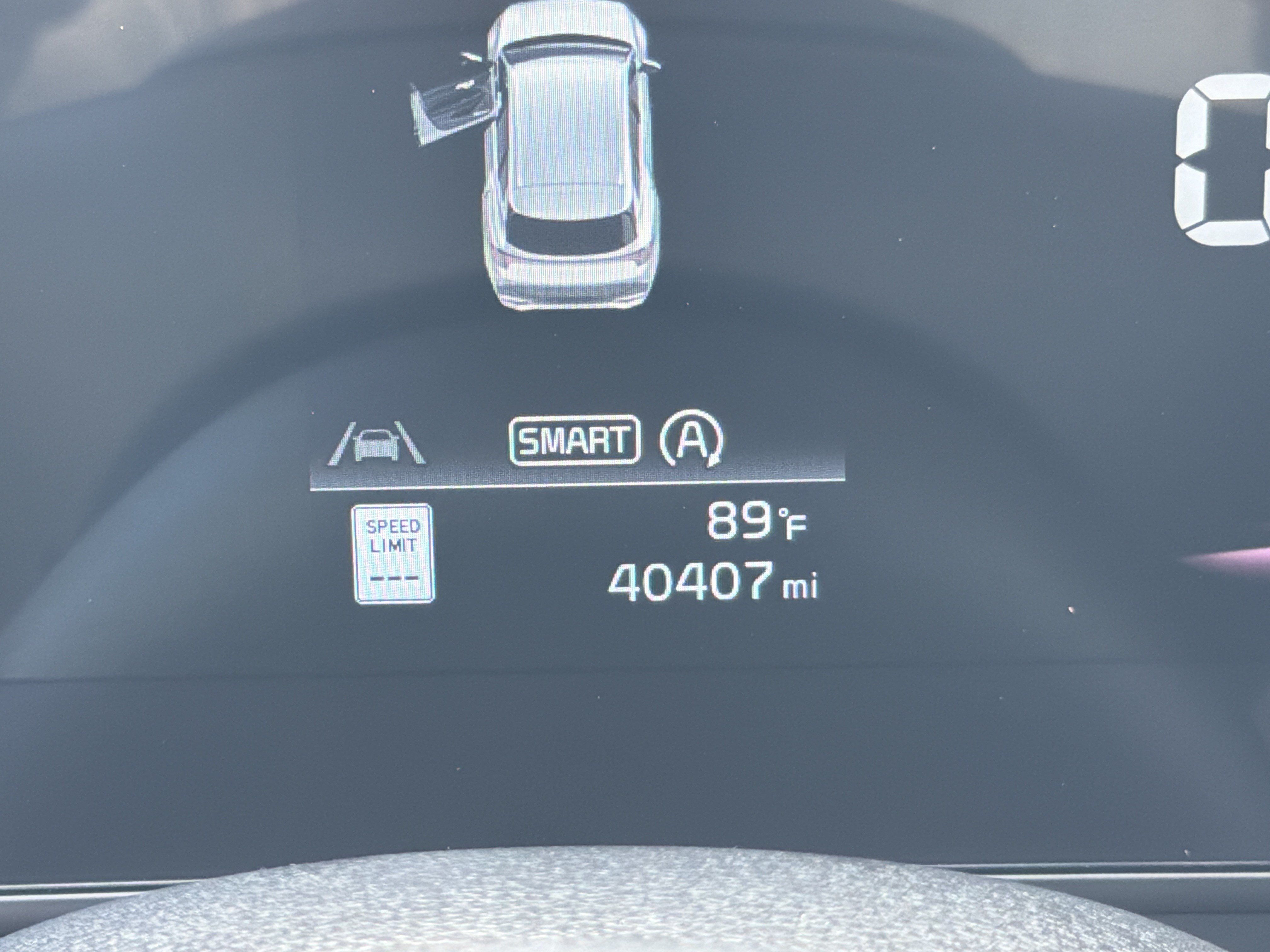 Certified 2023 Kia Sportage EX FWD image 28