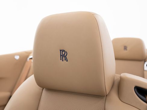 Certified 2016 Rolls-Royce Dawn image 24