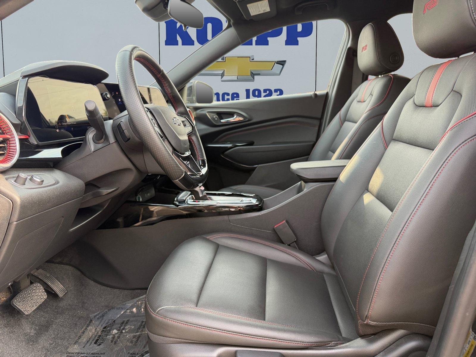 Used 2025 Chevrolet Trax RS w/ Driver Confidence Package FWD image 10