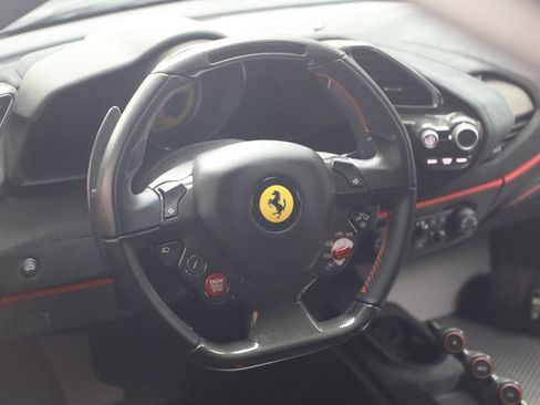 Certified 2019 Ferrari 488 Pista Coupe RWD image 19