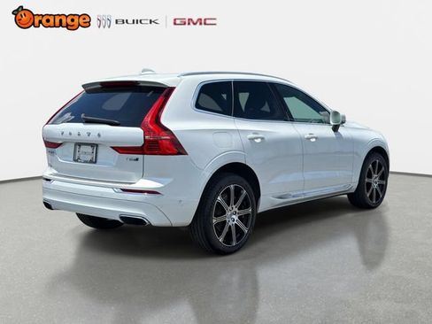 Used 2018 Volvo XC60 T6 Inscription w/ Luxury Seat Package AWD/4WD image 3