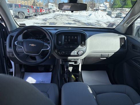 Used 2022 Chevrolet Colorado W/T w/ WT Convenience Package image 14