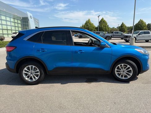 Used 2021 Ford Escape SE w/ Convenience Package AWD/4WD image 8