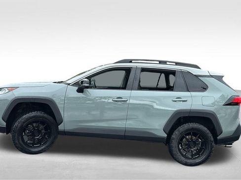 Used 2019 Toyota RAV4 Adventure image 4