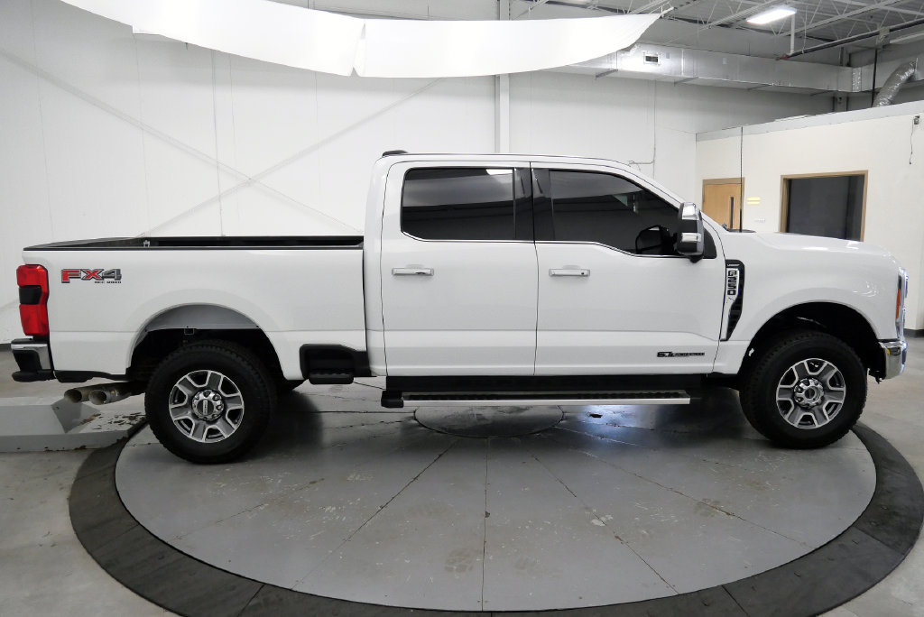Used 2023 Ford F250 Lariat w/ Chrome Package AWD/4WD image 9