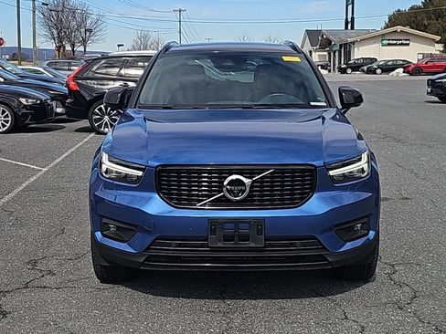 Used 2020 Volvo XC40 T5 R-Design w/ Protection Package Premier image 16