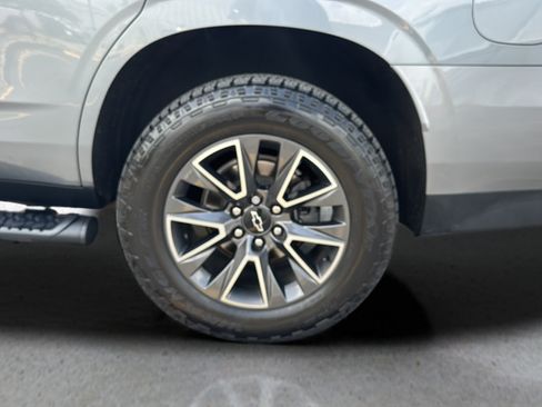 Used 2022 Chevrolet Tahoe Z71 AWD/4WD image 18