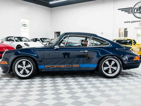 Used 1990 Porsche 911 Carrera image 10