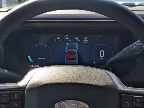 New 2026 Ford F250 Platinum w/ FX4 Off-Road Package image 24