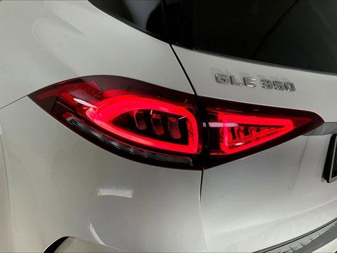 Certified 2023 Mercedes-Benz GLE 350 4MATIC image 23