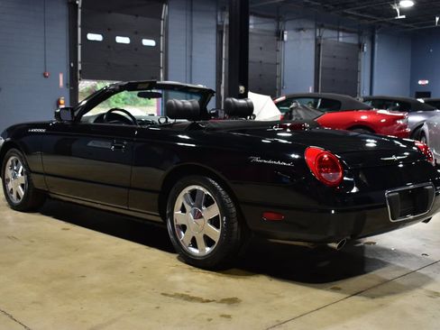 Used 2002 Ford Thunderbird image 10