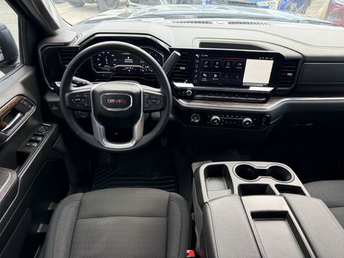 Used 2024 GMC Sierra 1500 Elevation w/ X31 Off-Road Package AWD/4WD image 14