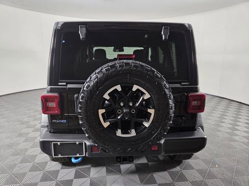 Certified 2025 Jeep Wrangler Unlimited Rubicon 4xe w/ Convenience Group image 6