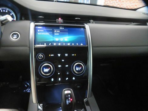 Used 2020 Land Rover Discovery Sport AWD/4WD image 36