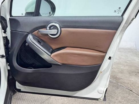 Used 2017 FIAT 500X Lounge w/ Lounge Premium Package (FWD) image 18