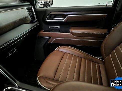 Used 2025 GMC Sierra 1500 Denali Ultimate image 24