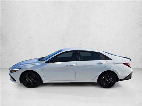 Used 2026 Hyundai Elantra Sport FWD image 9