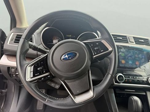 Used 2019 Subaru Outback 2.5i Limited AWD/4WD image 18